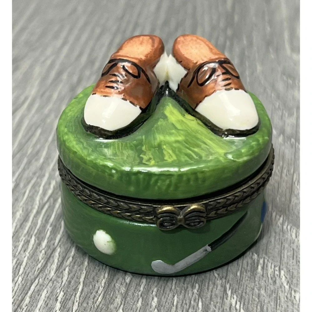 Vintage‎ Golf Shoes on Green Collectible Trinket Box Hinged Ceramic Decorative